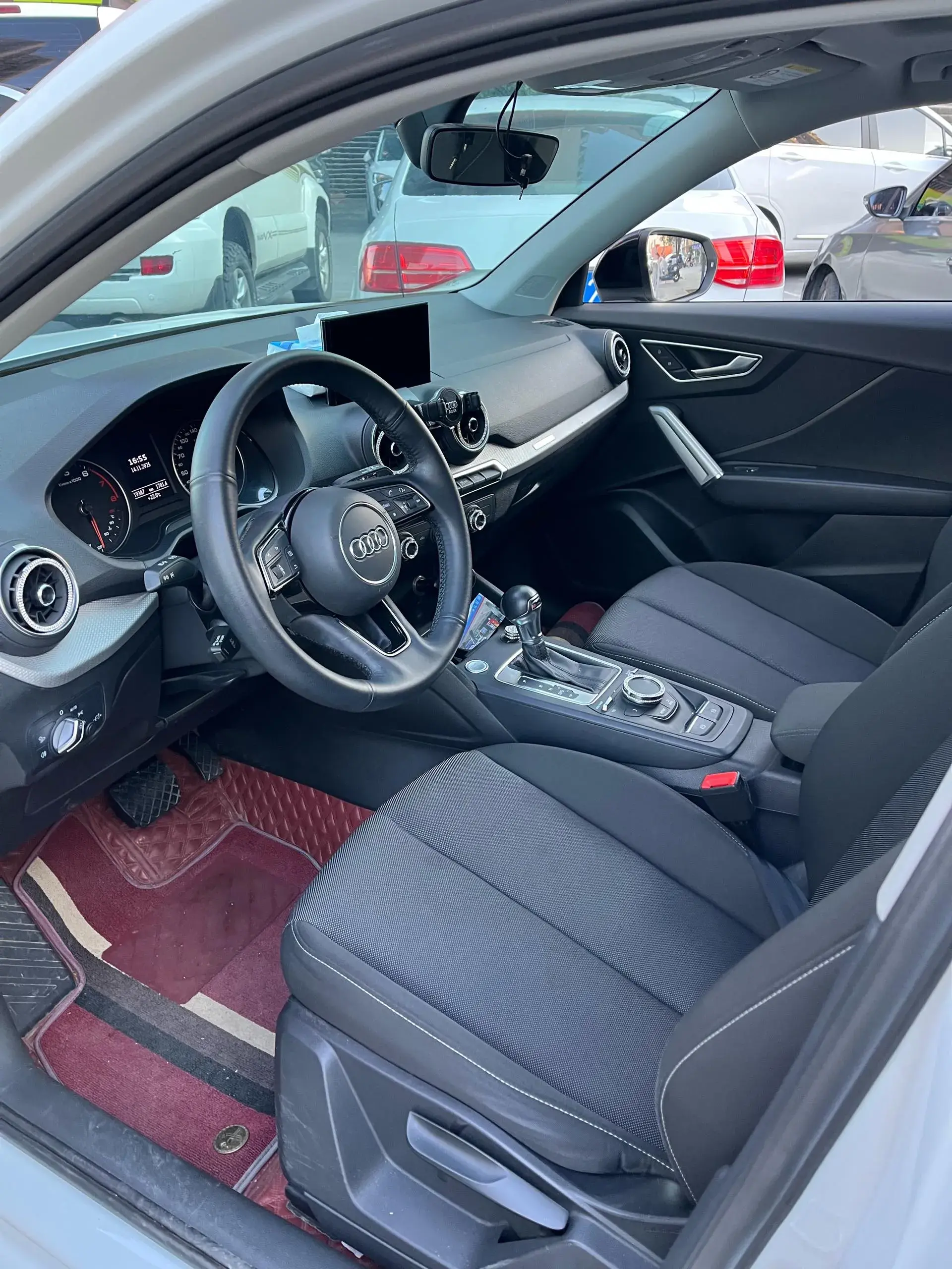 2021 AUDI Q2L thumbnail 4