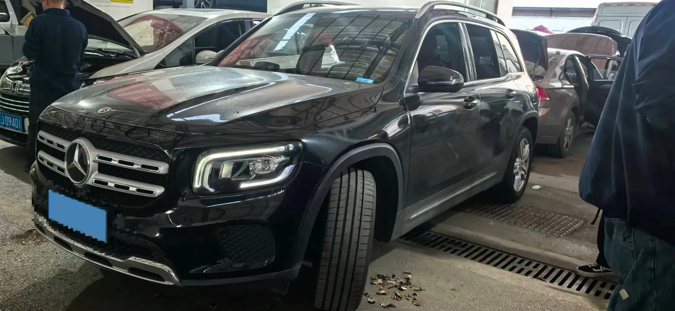 2022 MERCEDES-BENZ GLB view 1