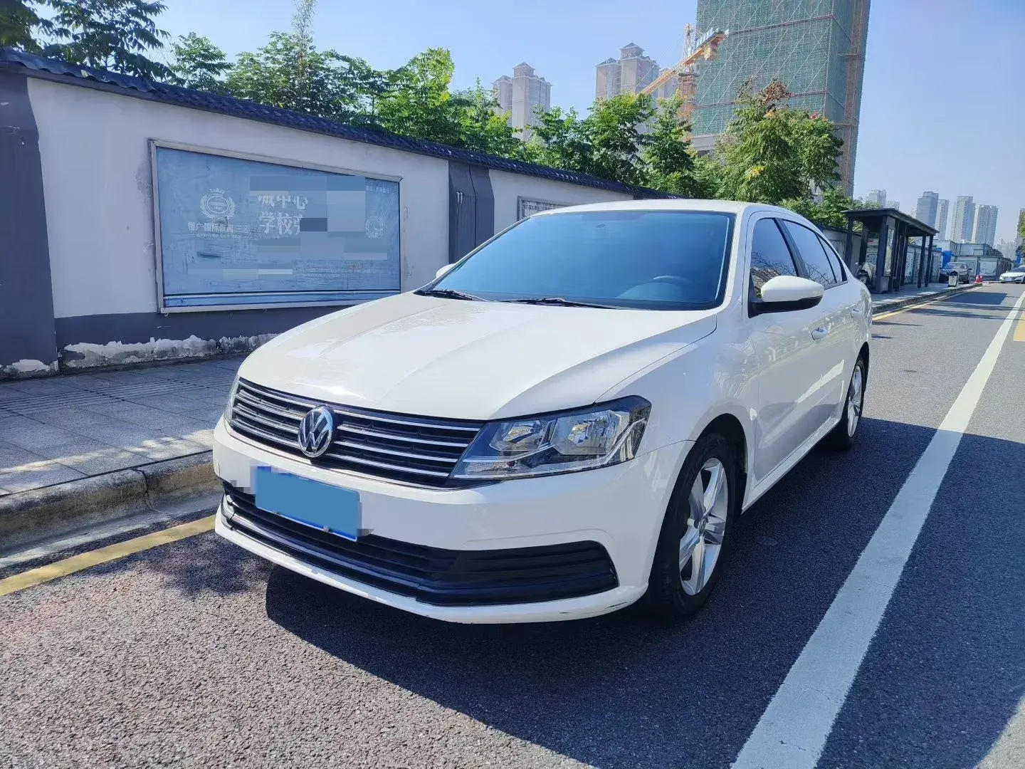2017 VOLKSWAGEN LAVIDA view 1