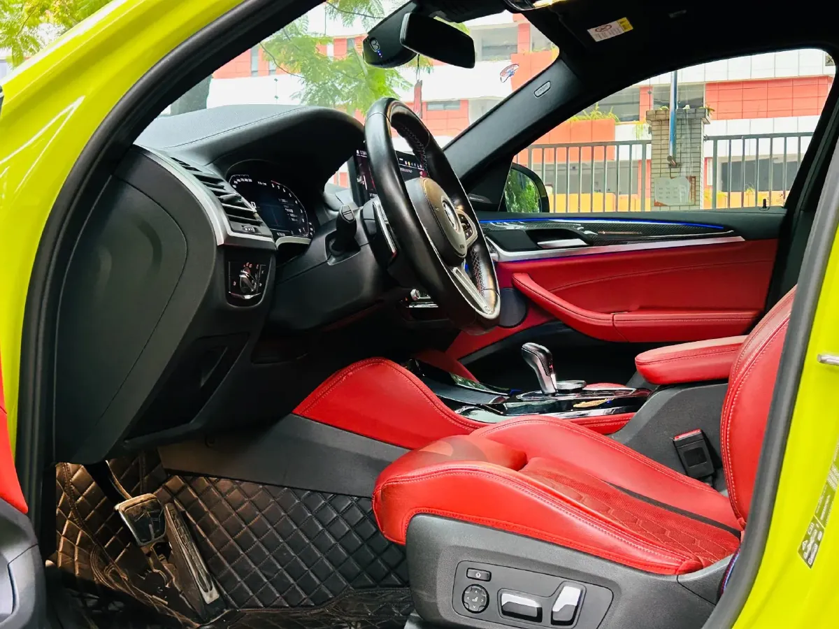 2022 BMW X4 M 3.0T 510HP L6 8AT,autocango,china used car exporter,china ev exporter,chinese used car exporter,chinese used ev exporter