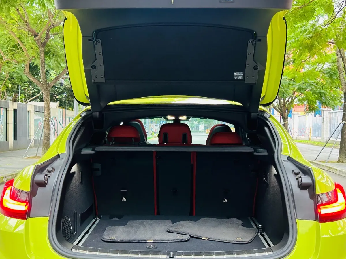 2022 BMW X4 M 3.0T 510HP L6 8AT,autocango,china used car exporter,china ev exporter,chinese used car exporter,chinese used ev exporter