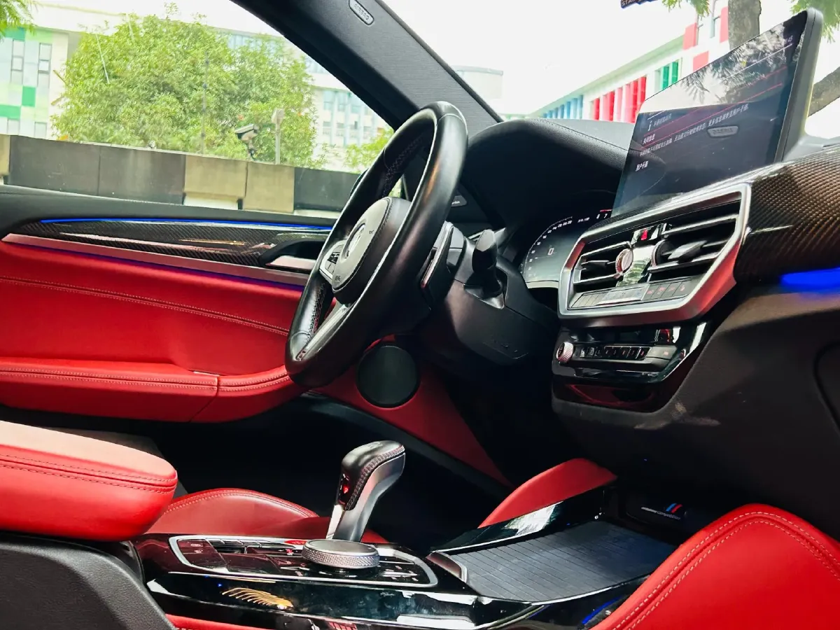 2022 BMW X4 M 3.0T 510HP L6 8AT,autocango,china used car exporter,china ev exporter,chinese used car exporter,chinese used ev exporter