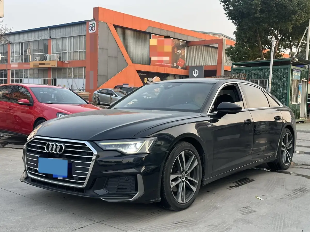 2019 Audi A6L 2.0T 190HP L4 7DCT