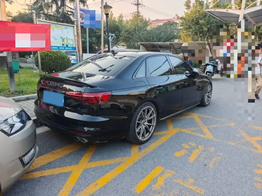 2020 AUDI S4 thumbnail 4