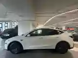 2025 Tesla Model Y BEV 62.5KWH