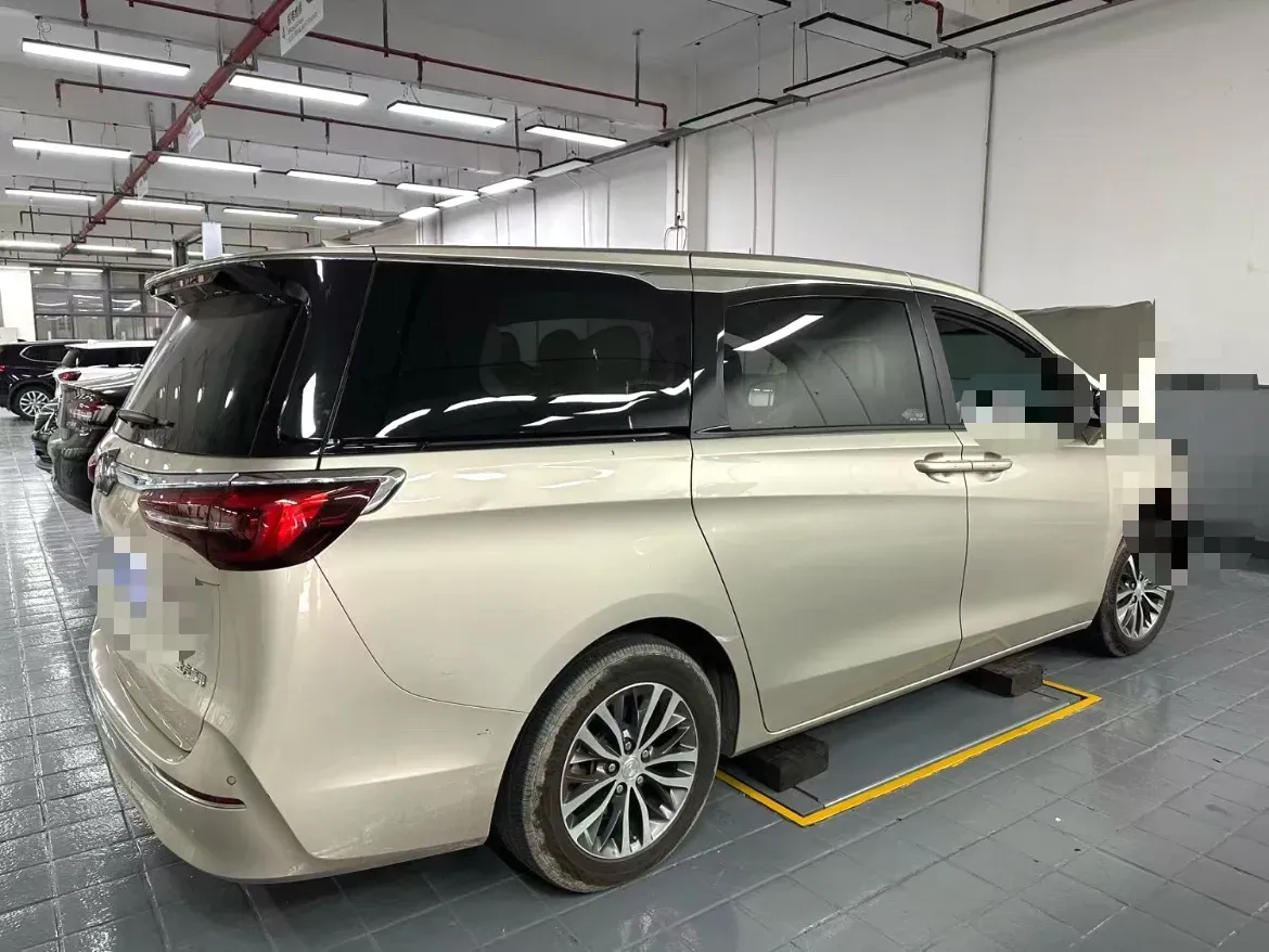 2021 Buick GL8 2.0T 237HP L4 9AT,autocango,china used car exporter,china ev exporter,chinese used car exporter,chinese used ev exporter