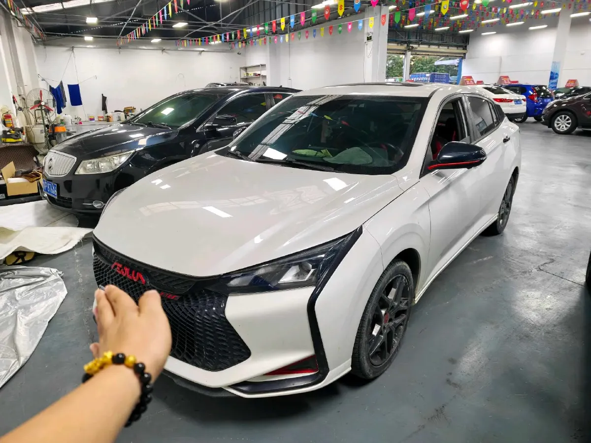 2021 DongFeng Aeolus YiXuan 1.5T 150HP L4 6DCT,autocango,china used car exporter,china ev exporter,chinese used car exporter,chinese used ev exporter
