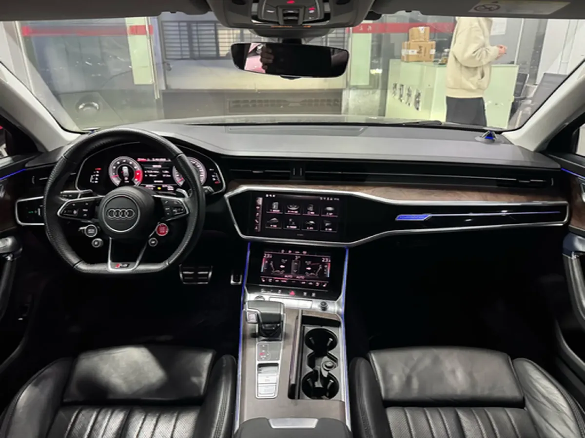 2021 Audi A6 3.0T 340HP V6 7DCT,autocango,china used car exporter,china ev exporter,chinese used car exporter,chinese used ev exporter