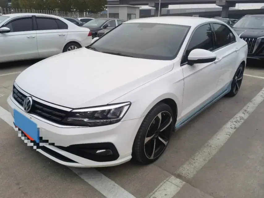 2019 Volkswagen Lamando 1.4T 131HP L4 7DCT 2019 Volkswagen Lamando 1.4T 131HP L4 7DCT
