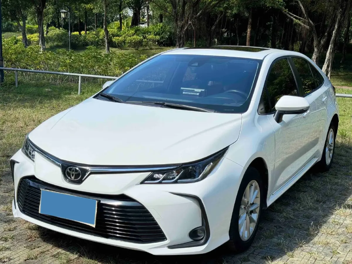 2021 Toyota Corolla 1.2T 116HP L4 CVT