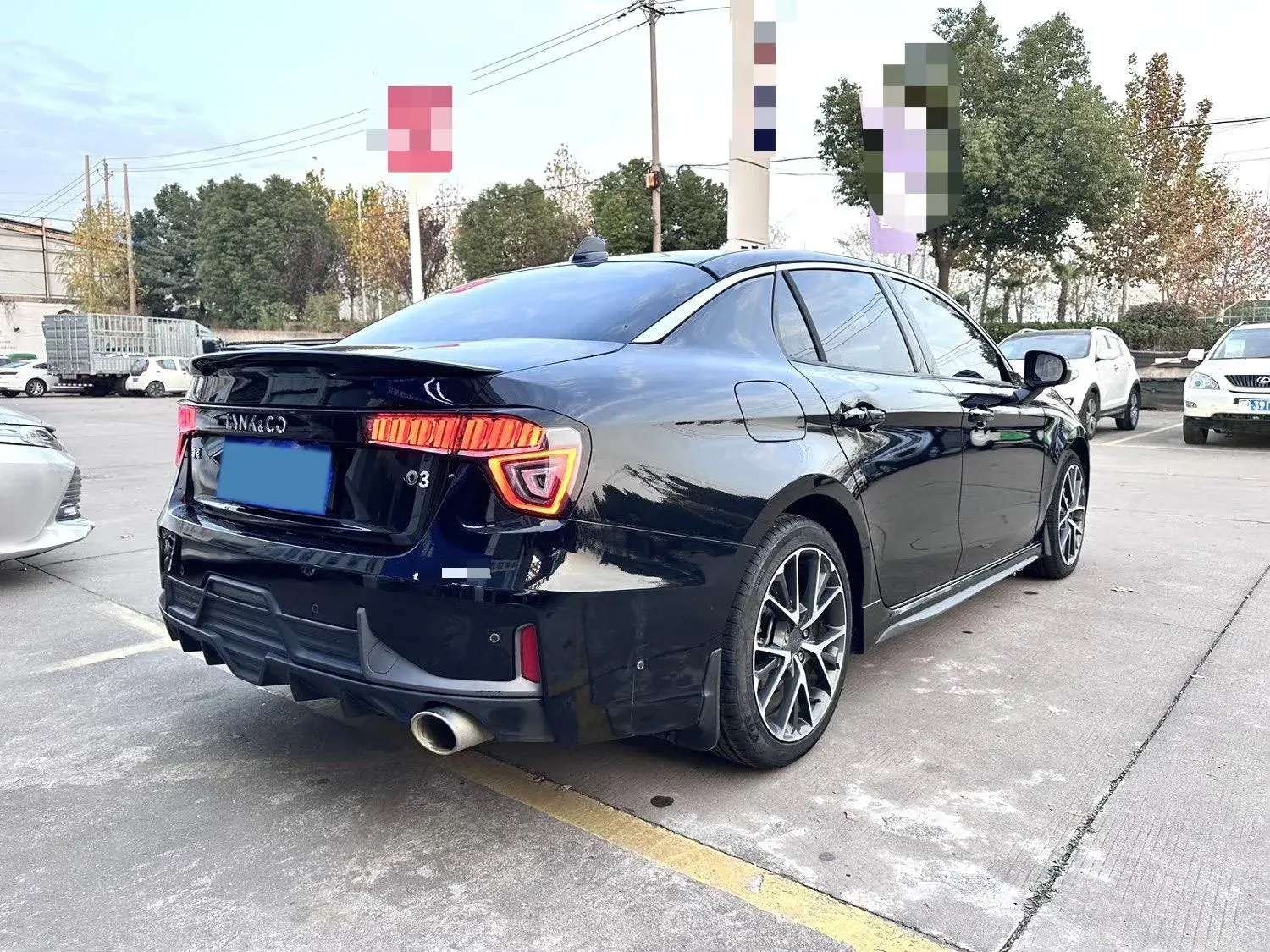 2021 LYNK&CO 03 thumbnail 4