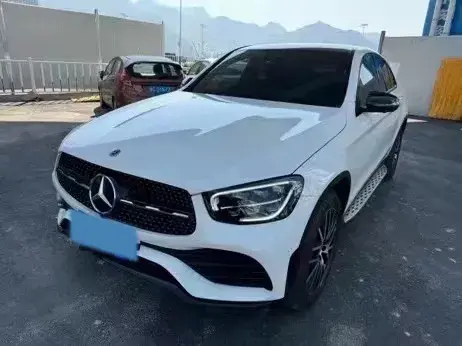 2021 MERCEDES-BENZ GLC view 1