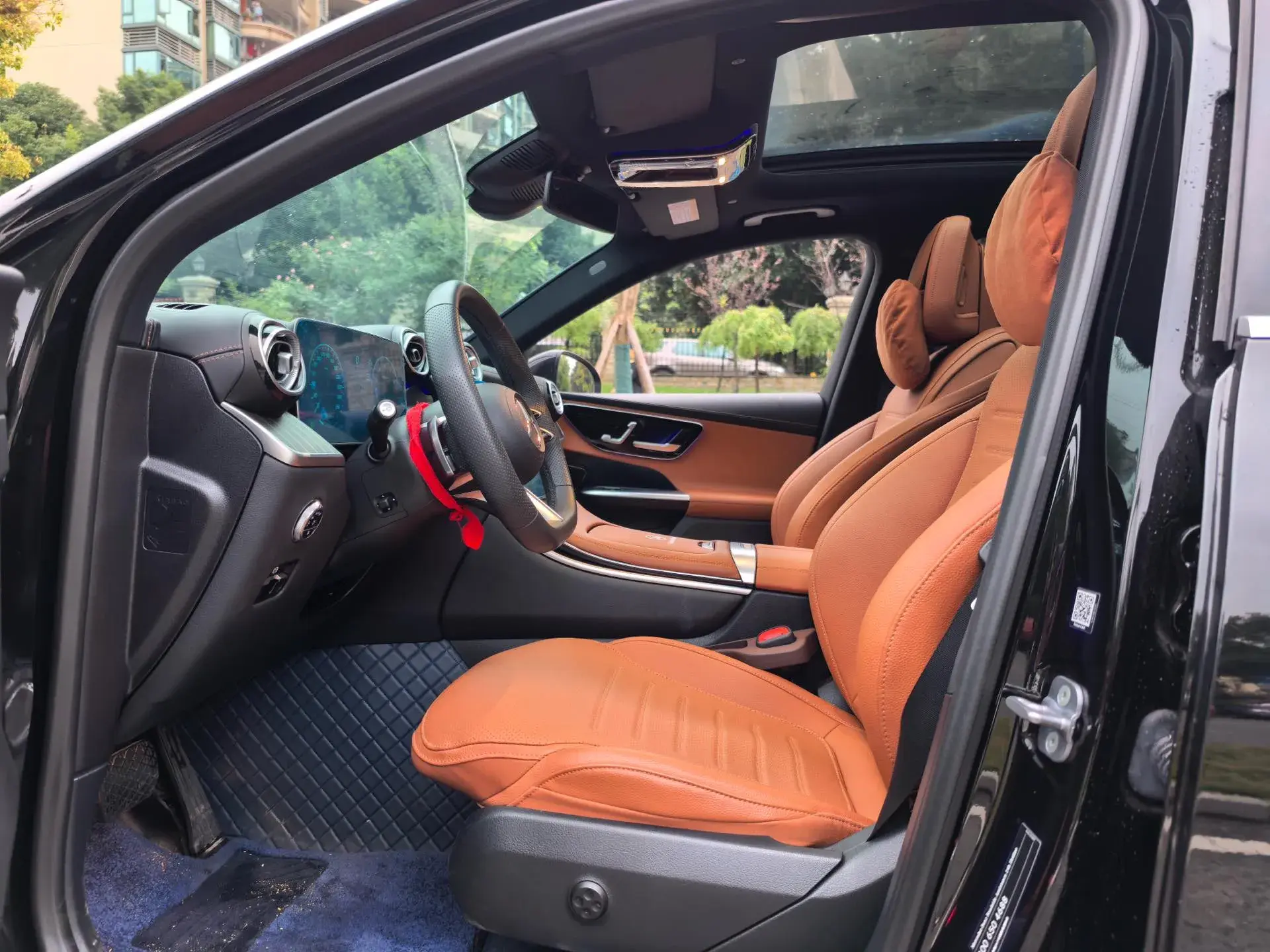 2023 MERCEDES-BENZ GLC thumbnail 4