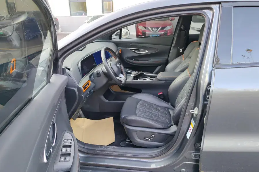 2022 CHANGAN UNI-T thumbnail 4