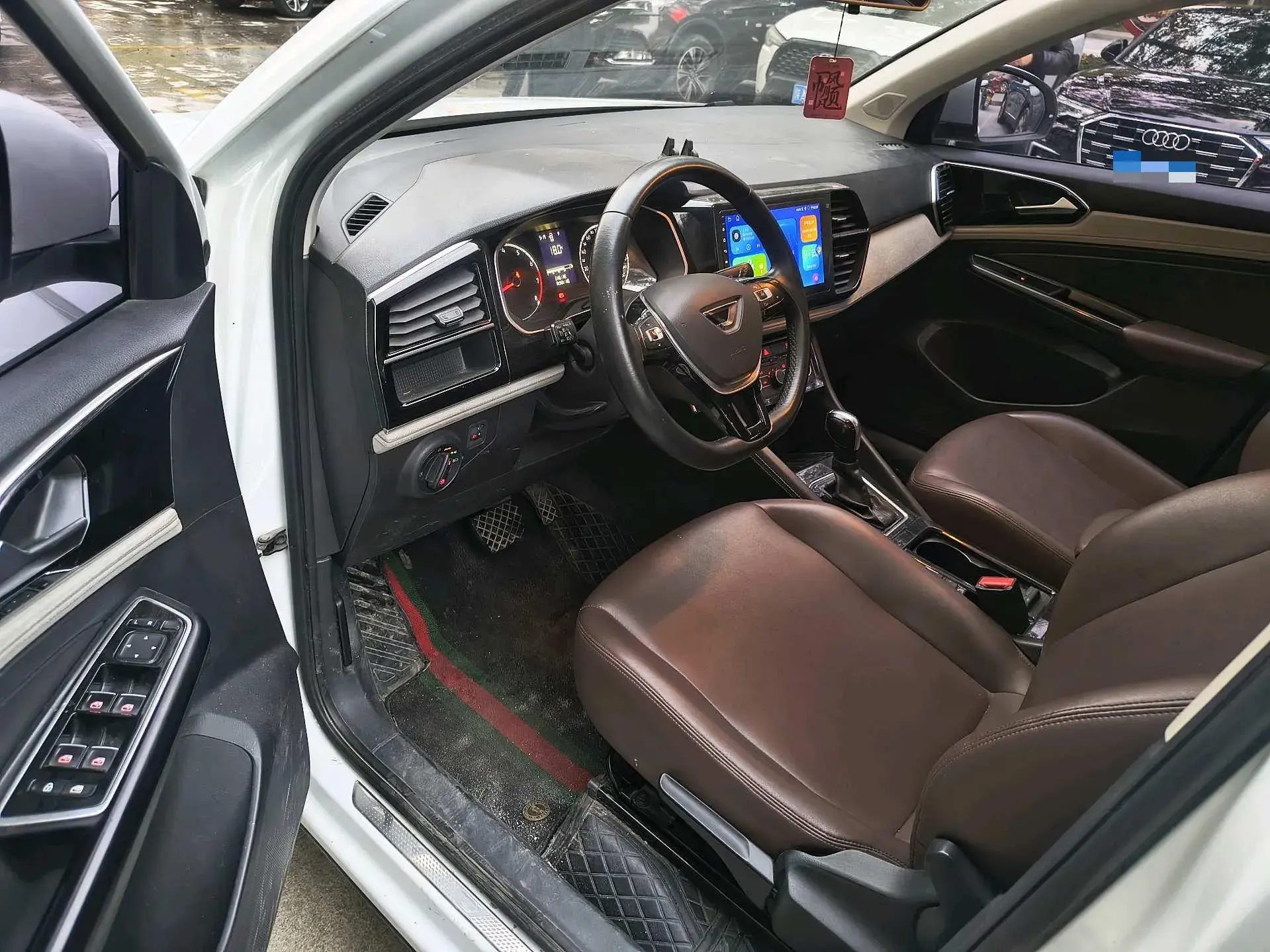 2022 JETTA VS5 thumbnail 3