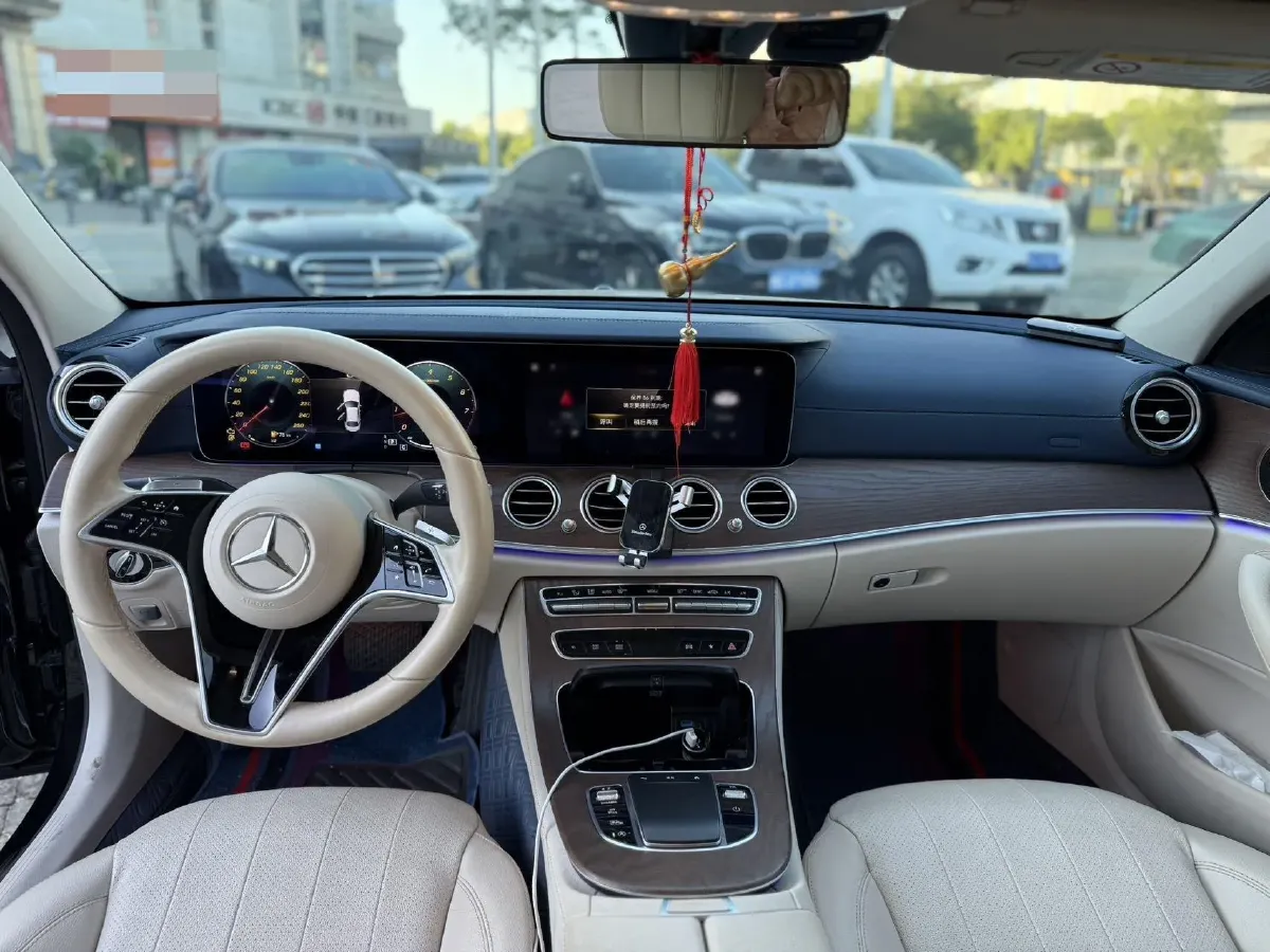 2021 Mercedes-Benz E Class 2.0T 258HP L4 9AT,autocango,china used car exporter,china ev exporter,chinese used car exporter,chinese used ev exporter