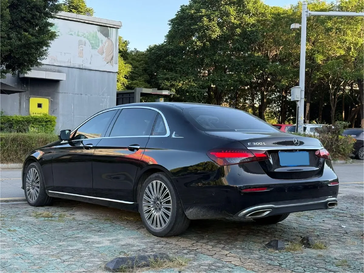 2021 Mercedes-Benz E Class 2.0T 258HP L4 9AT,autocango,china used car exporter,china ev exporter,chinese used car exporter,chinese used ev exporter