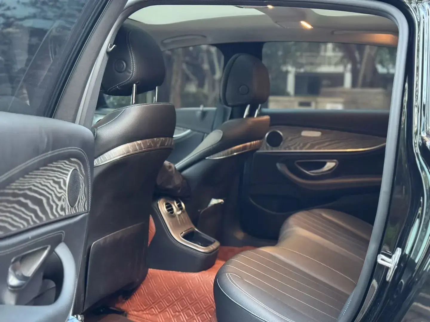 2021 MERCEDES-BENZ E thumbnail 4