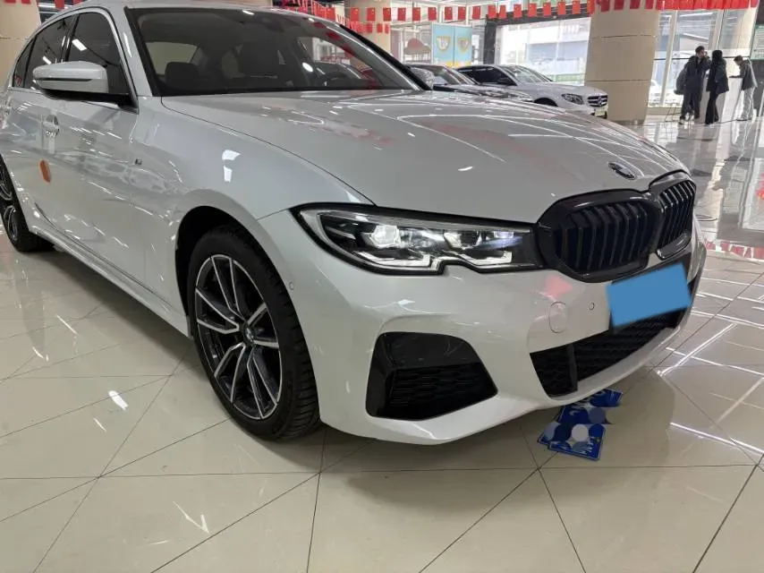 2022 BMW 3 Series 2.0T 184HP L4 8AT,autocango,china used car exporter,china ev exporter,chinese used car exporter,chinese used ev exporter