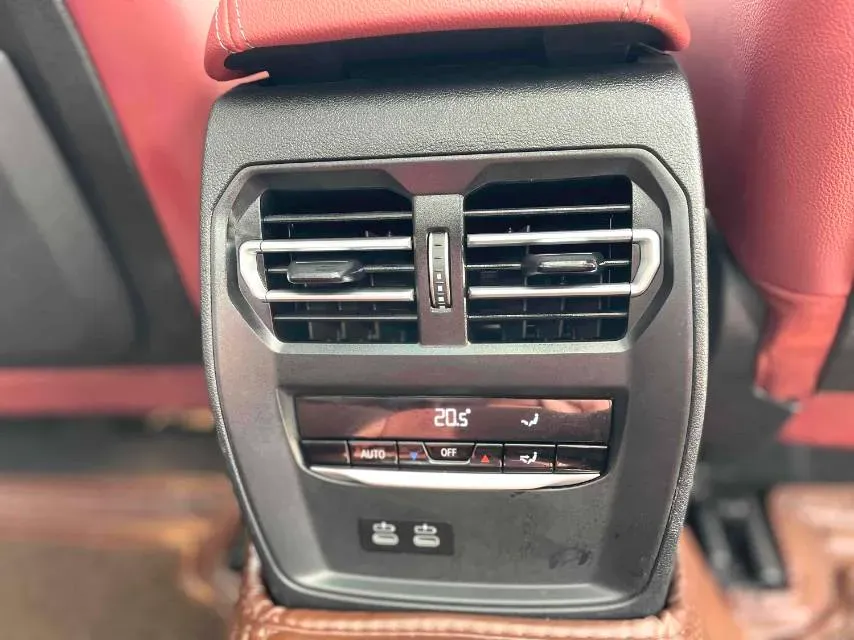 2022 BMW 3 Series 2.0T 184HP L4 8AT,autocango,china used car exporter,china ev exporter,chinese used car exporter,chinese used ev exporter