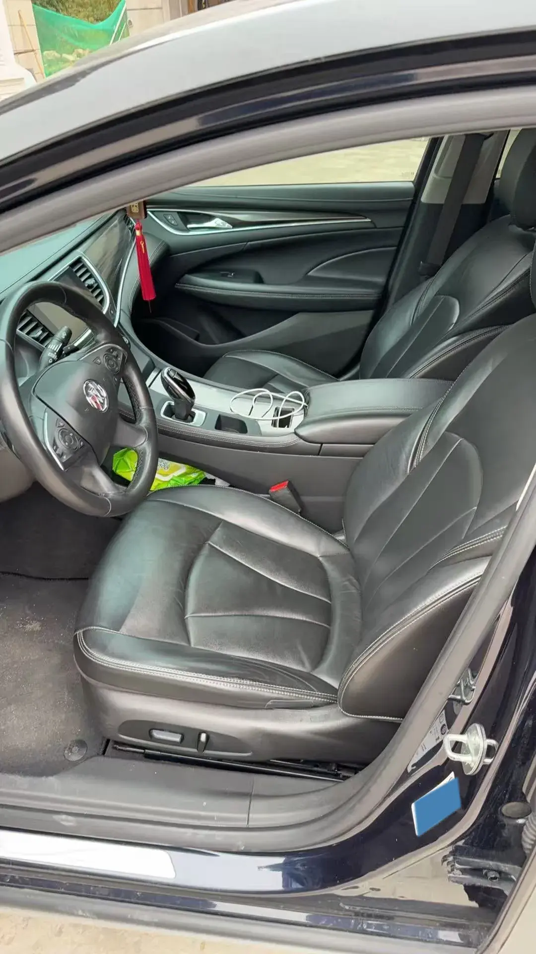 2021 BUICK LARCOSSE thumbnail 3