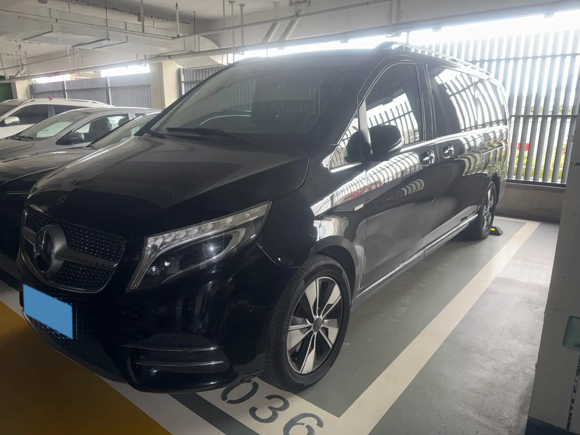 2020 MERCEDES-BENZ V view 1