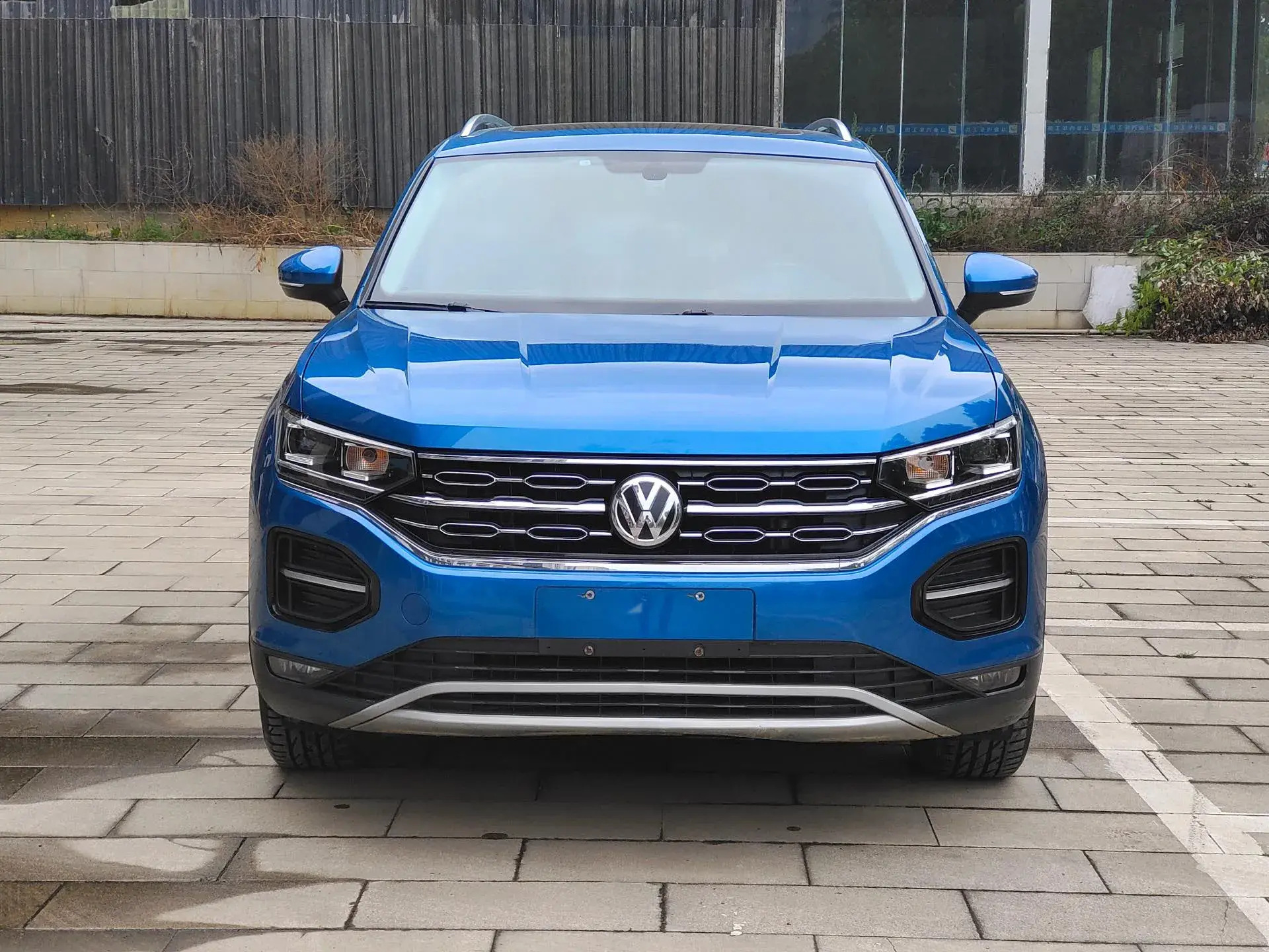 2019 VOLKSWAGEN TAYRON thumbnail 2