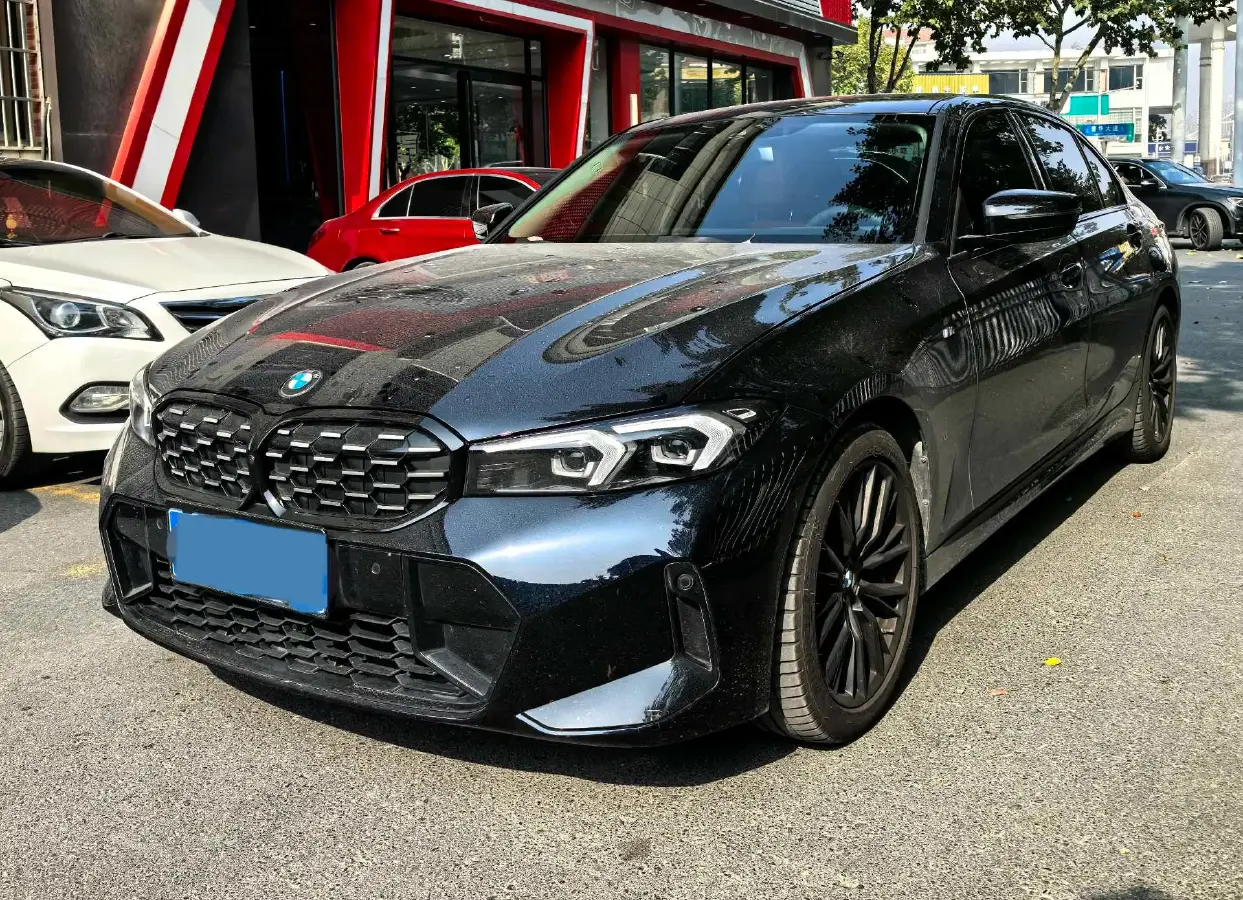 2024 BMW 3 Series 2.0T 184HP L4 8AT