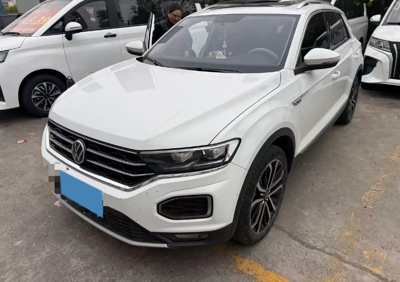 2021 Volkswagen T-Roc 1.4T 150HP L4 7DCT