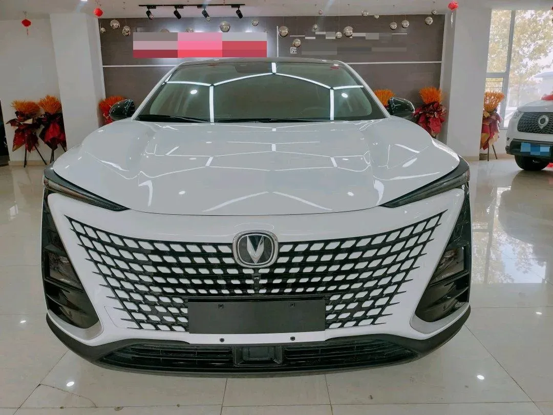 2020 ChangAn UNI-T 1.5T 180HP L4 7DCT,autocango,china used car exporter,china ev exporter,chinese used car exporter,chinese used ev exporter