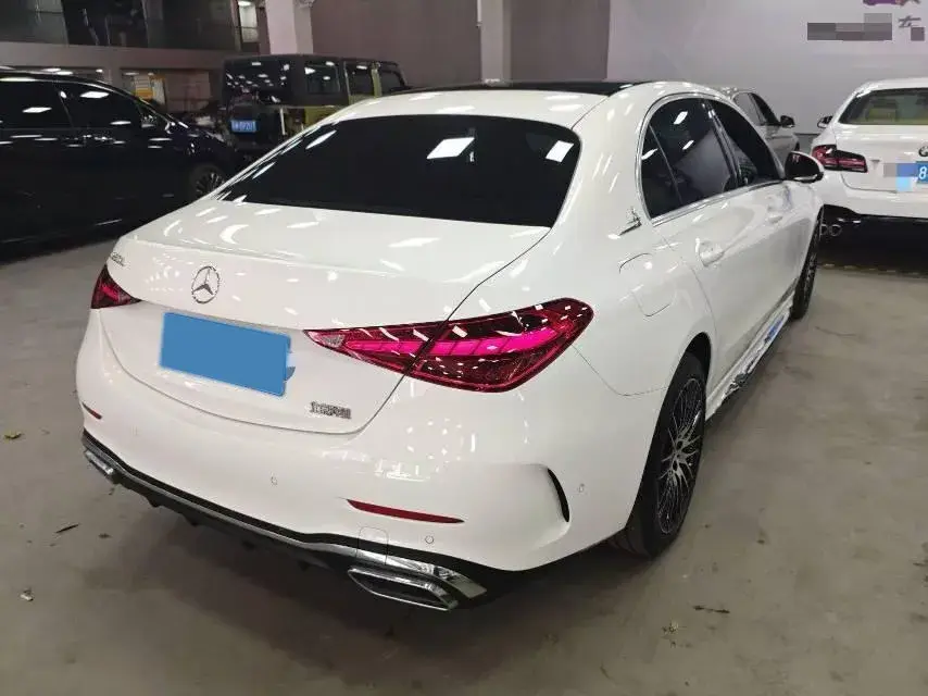 2025 MERCEDES-BENZ C thumbnail 2