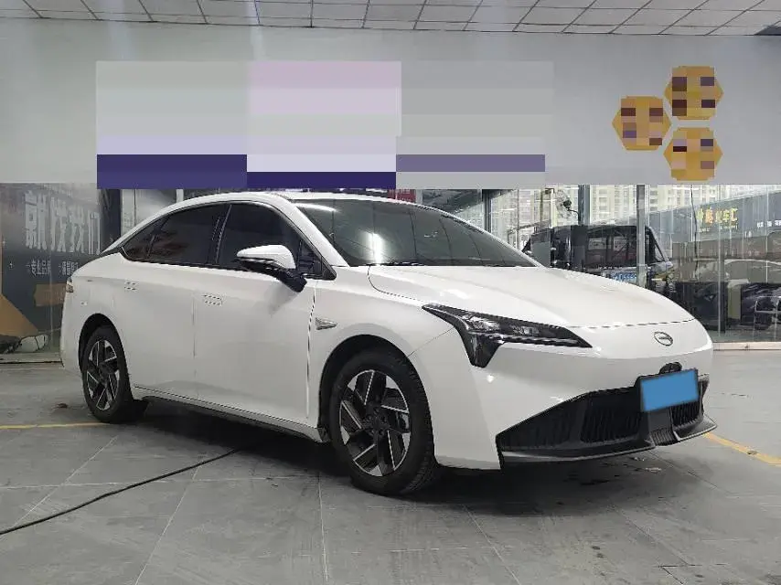 2023 AION S thumbnail 3