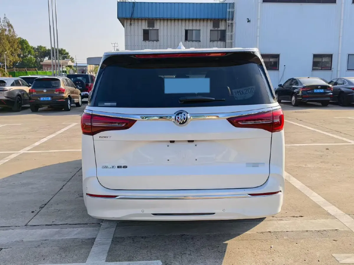 2021 Buick GL8 2.0T 237HP L4 9AT,autocango,china used car exporter,china ev exporter,chinese used car exporter,chinese used ev exporter