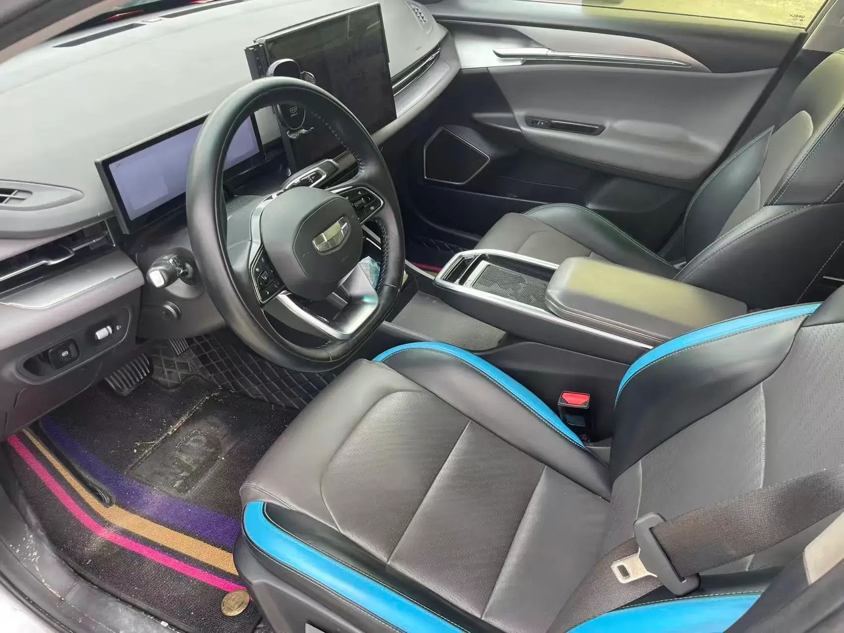 2022 GEOMETRY G6 thumbnail 4