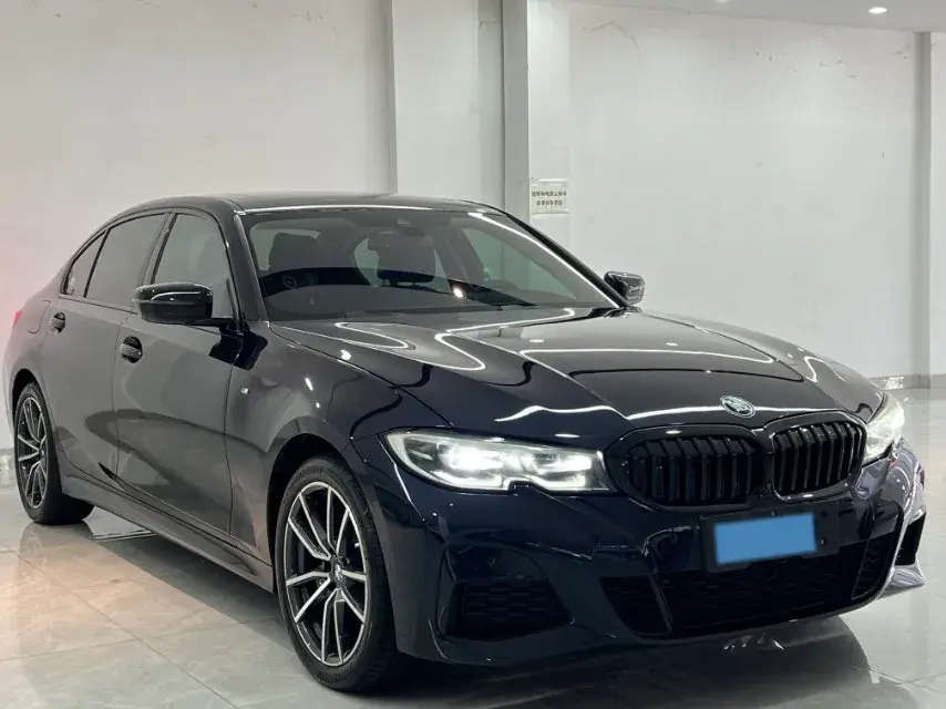 2020 BMW 3 thumbnail 3