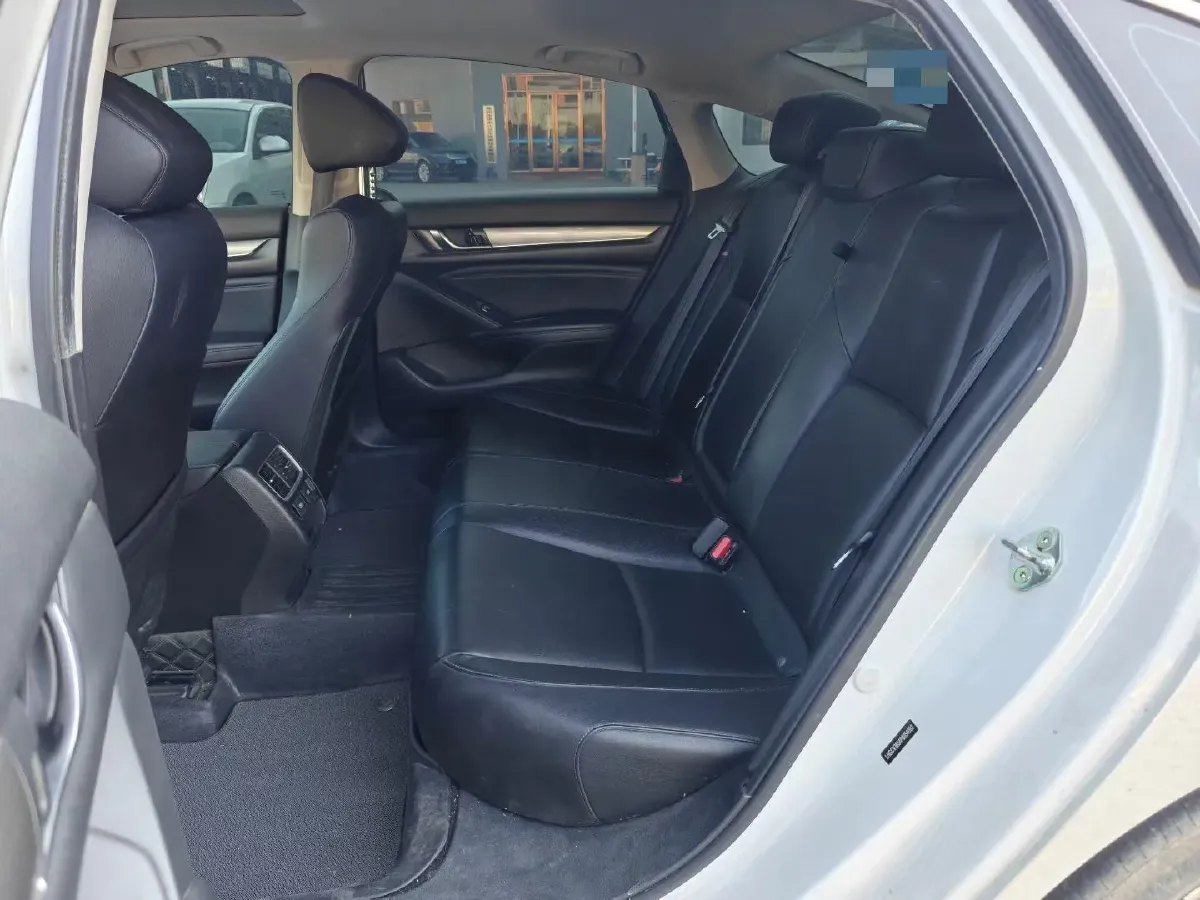 2022 Honda Accord 2.0L 146HP L4 E-CVT Hybrid,autocango,china used car exporter,china ev exporter,chinese used car exporter,chinese used ev exporter