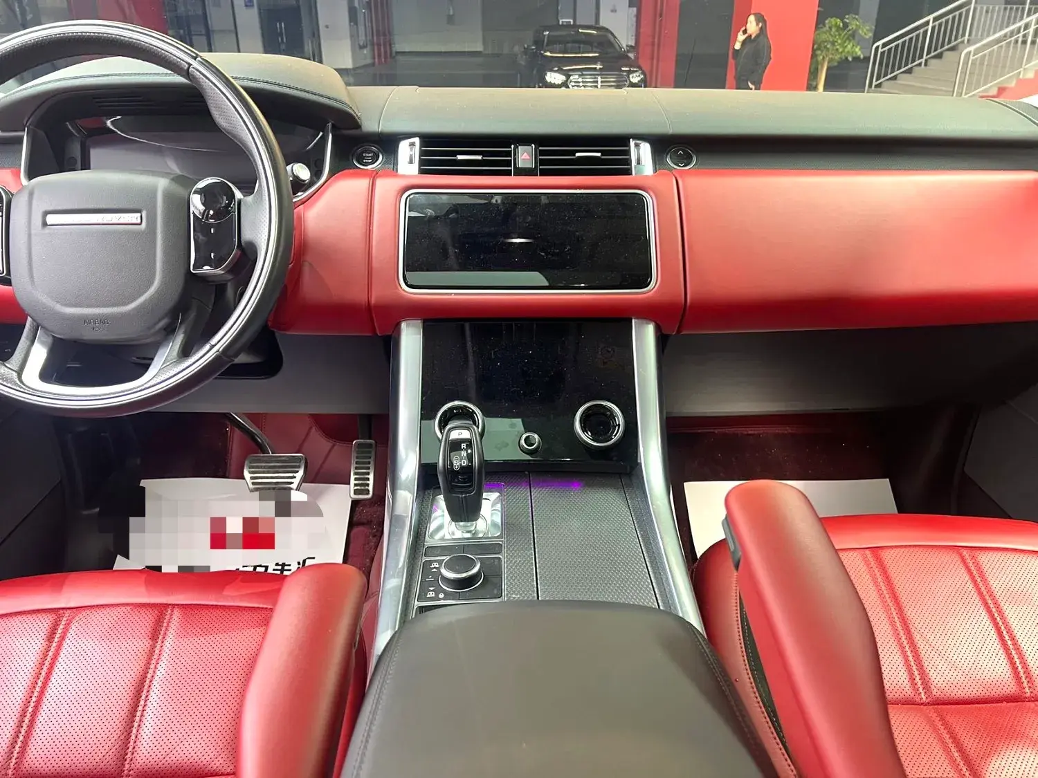 2022 LAND ROVER thumbnail 4