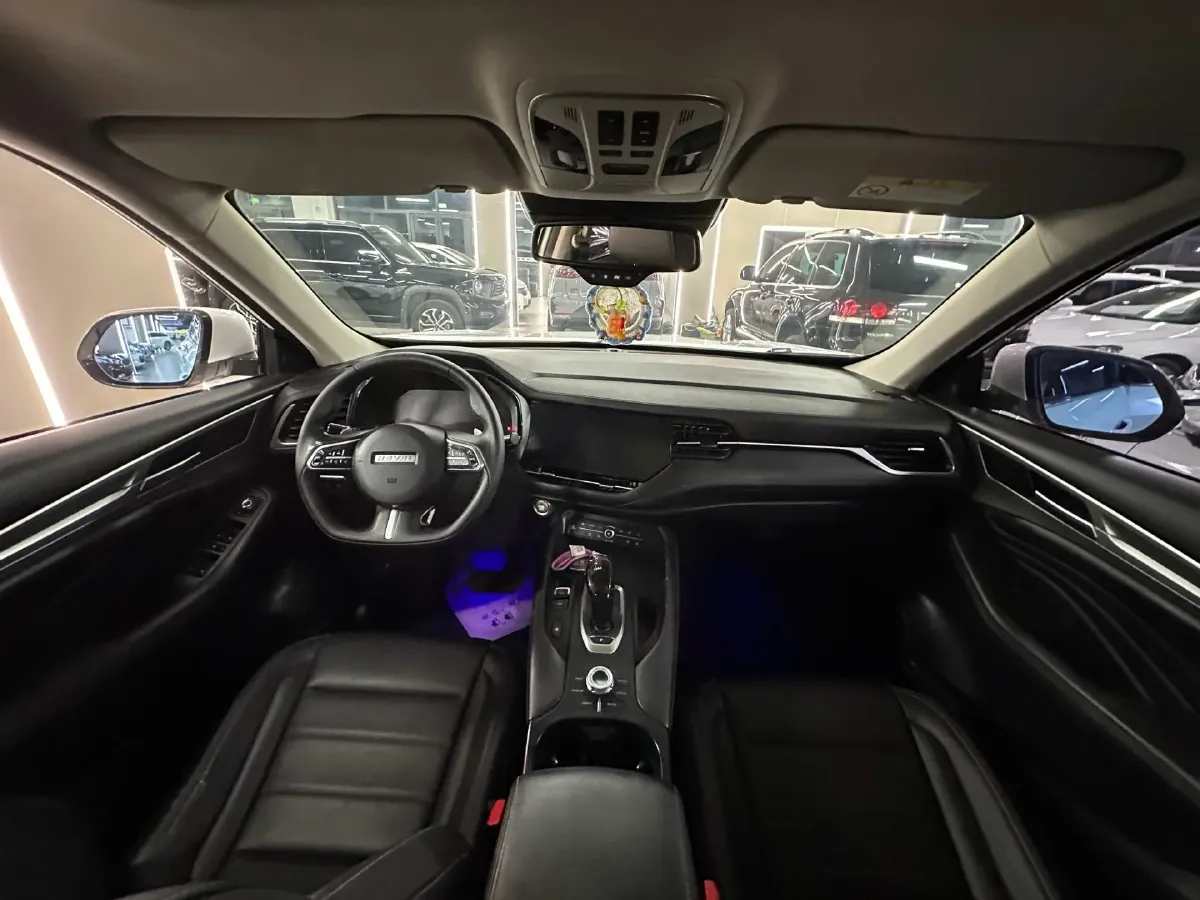 2019 Haval F7 2.0T 197HP L4 7DCT,autocango,china used car exporter,china ev exporter,chinese used car exporter,chinese used ev exporter