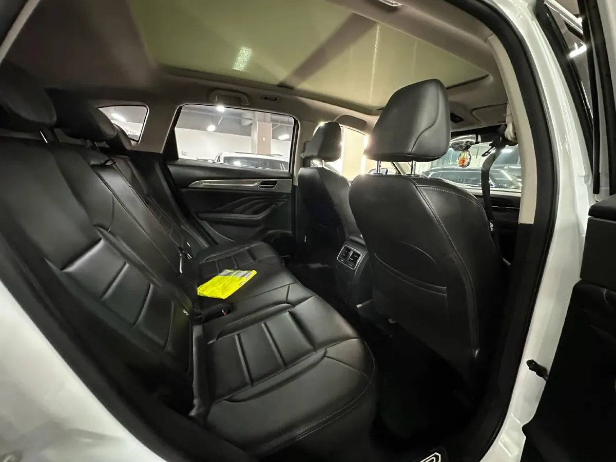 2019 Haval F7 2.0T 197HP L4 7DCT,autocango,china used car exporter,china ev exporter,chinese used car exporter,chinese used ev exporter