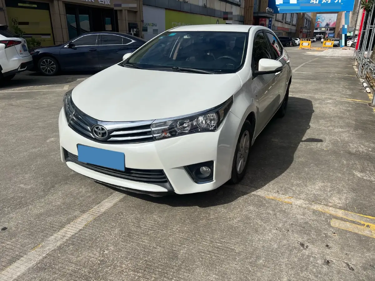 2017 Toyota Corolla 1.6L 122HP L4 CVT