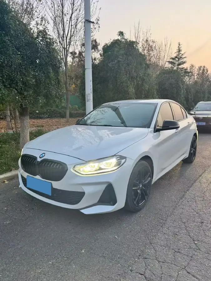 2023 BMW 1 Series 2.0T 178HP L4 7DCT