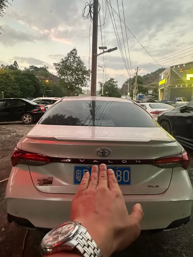 2019 Toyota Avalon 2.0L 178HP L4 CVT,autocango,china used car exporter,china ev exporter,chinese used car exporter,chinese used ev exporter