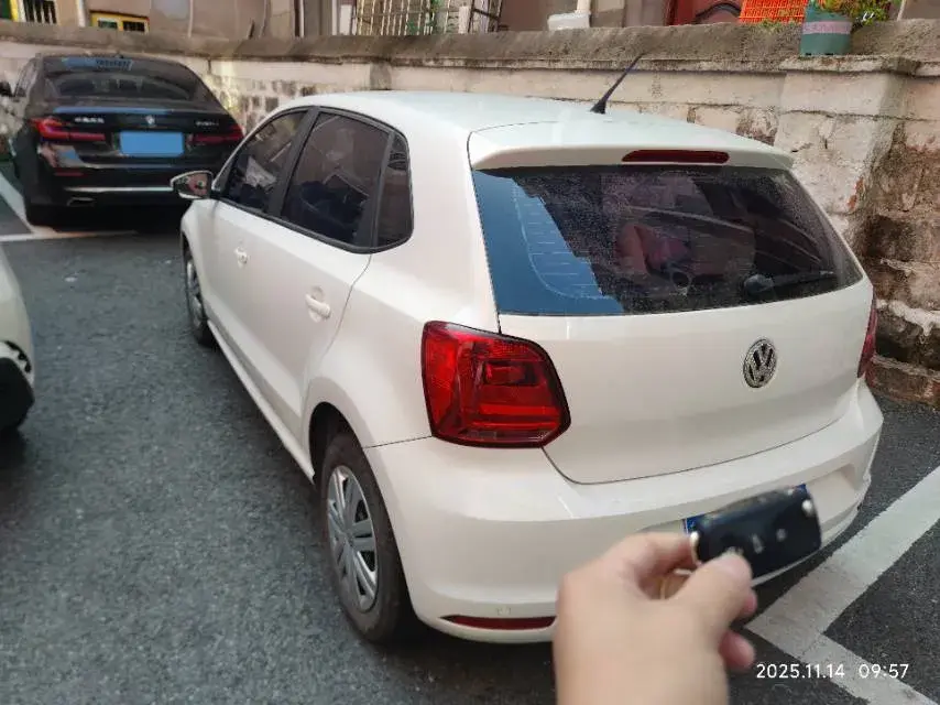 2018 VOLKSWAGEN POLO thumbnail 2