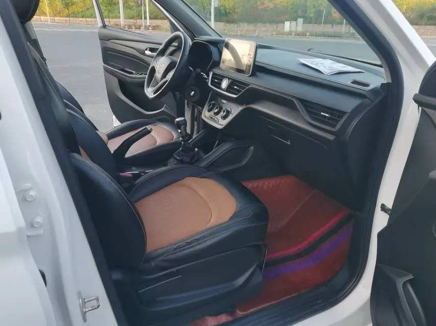 2018 WuLing HongGuang S3 1.5T 150HP L4 6MT,autocango,china used car exporter,china ev exporter,chinese used car exporter,chinese used ev exporter