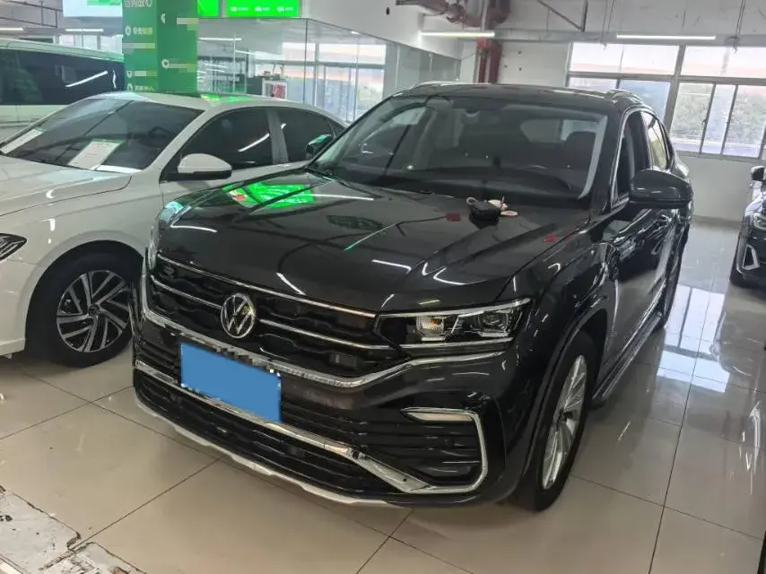 2020 Volkswagen Tayron X 2.0T 186HP L4 7DCT 2020 Volkswagen Tayron X 2.0T 186HP L4 7DCT