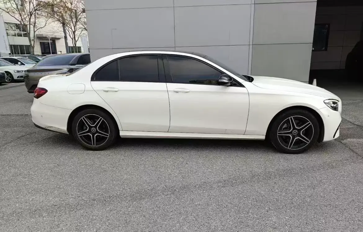 2021 MERCEDES-BENZ E thumbnail 2