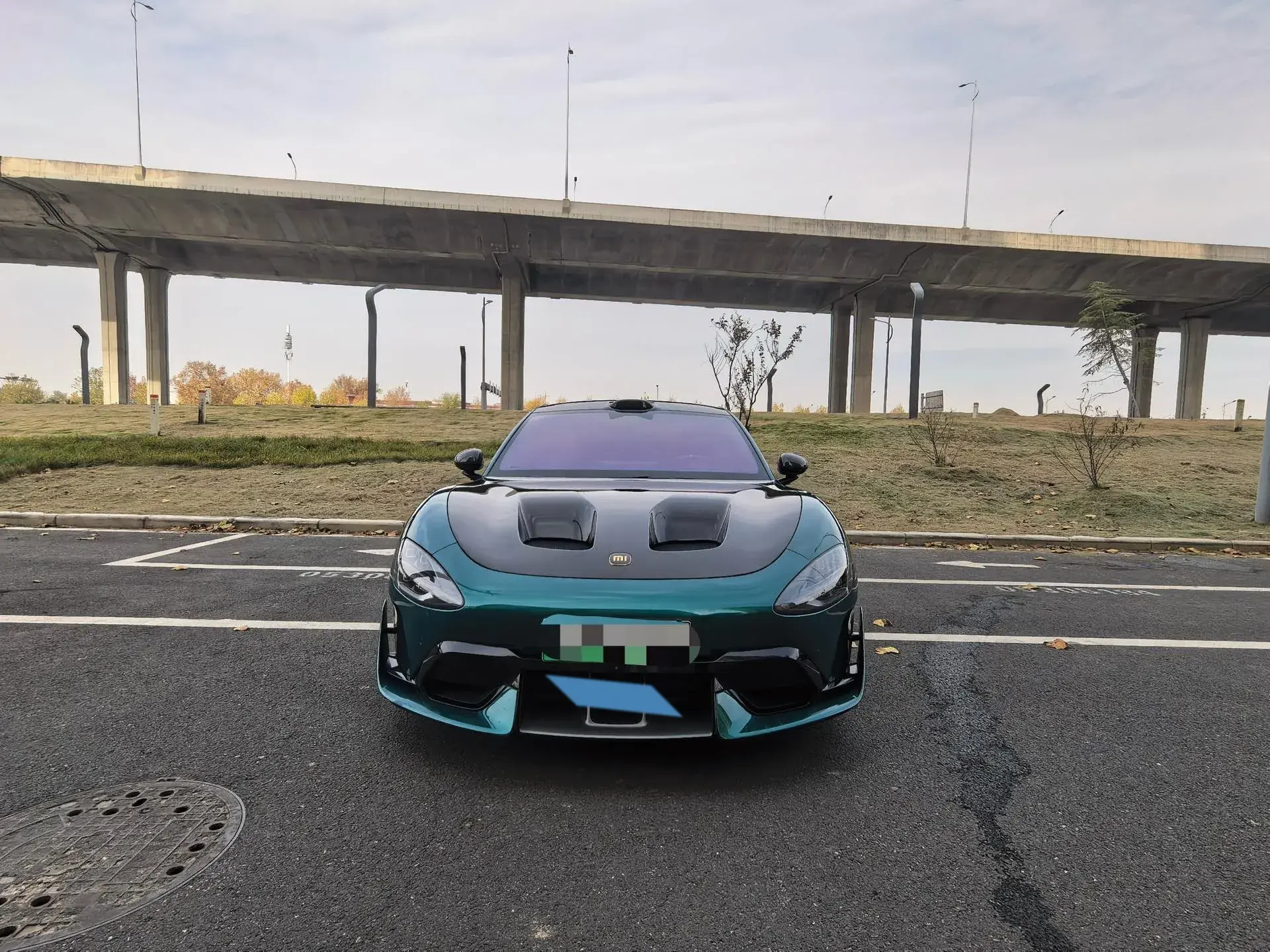 2025 MI SU7 thumbnail 2