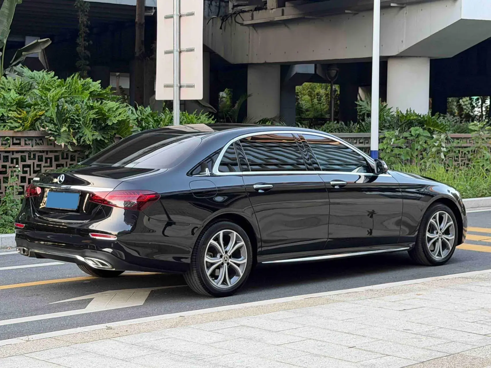 2021 MERCEDES-BENZ E thumbnail 4