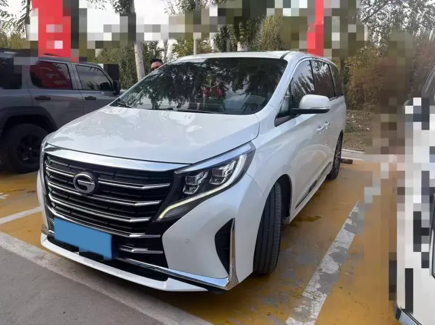 2021 GAC Trumpchi M8 2.0T 252HP L4 8AT