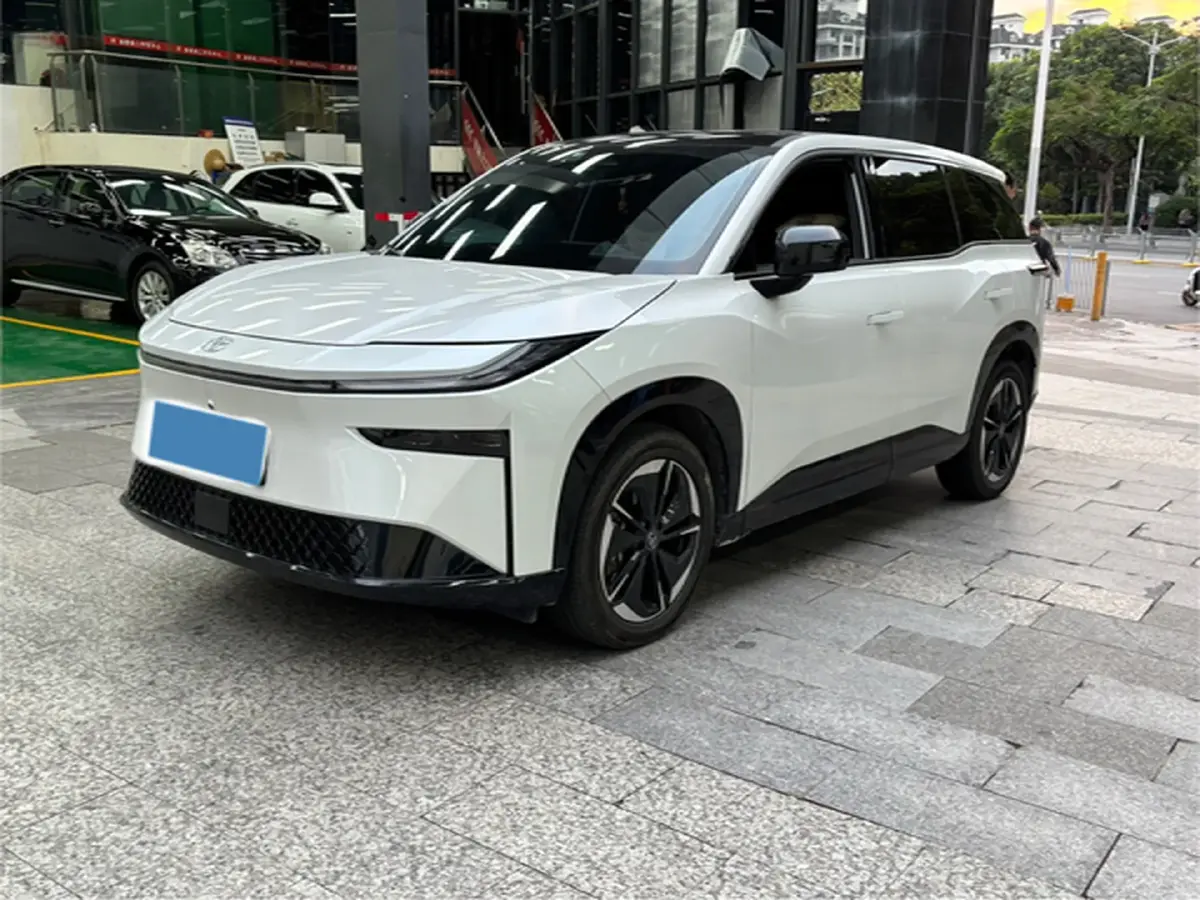 2025 Toyota BZ3X BEV 58.37KWH
